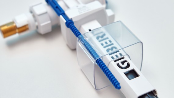 Geberit type 383 fill valve (© Geberit) Geberit type 383 fill valve (© Geberit)